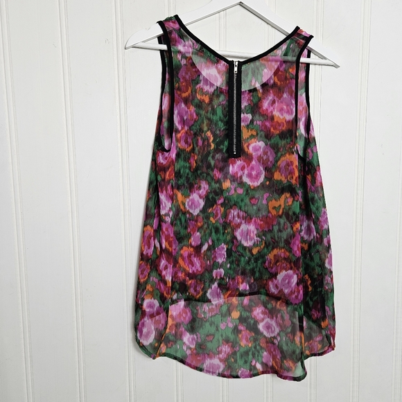 Chloe K Sheer Top Womens Size M Pink Black Multicolored Floral Sleeveless Tank - Picture 6 of 14